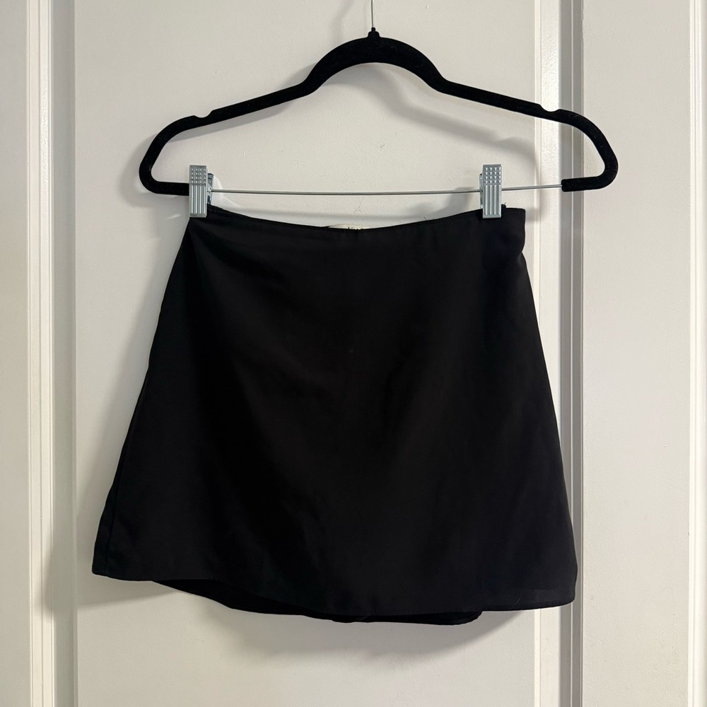 Abercrombie & Fitch Black Mini Skirt